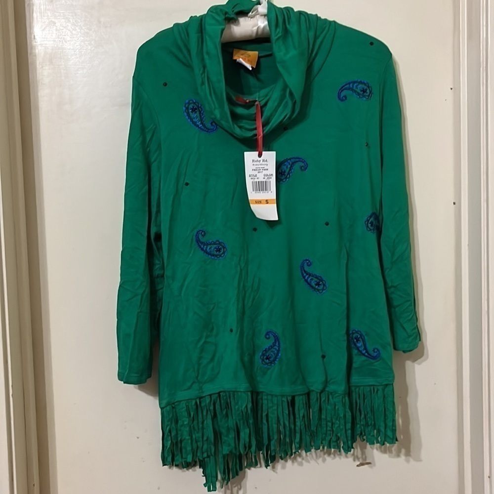 NWT Silky French Terry Fringe Pull-Over with Paisley Beading, Kelly Green, Sm